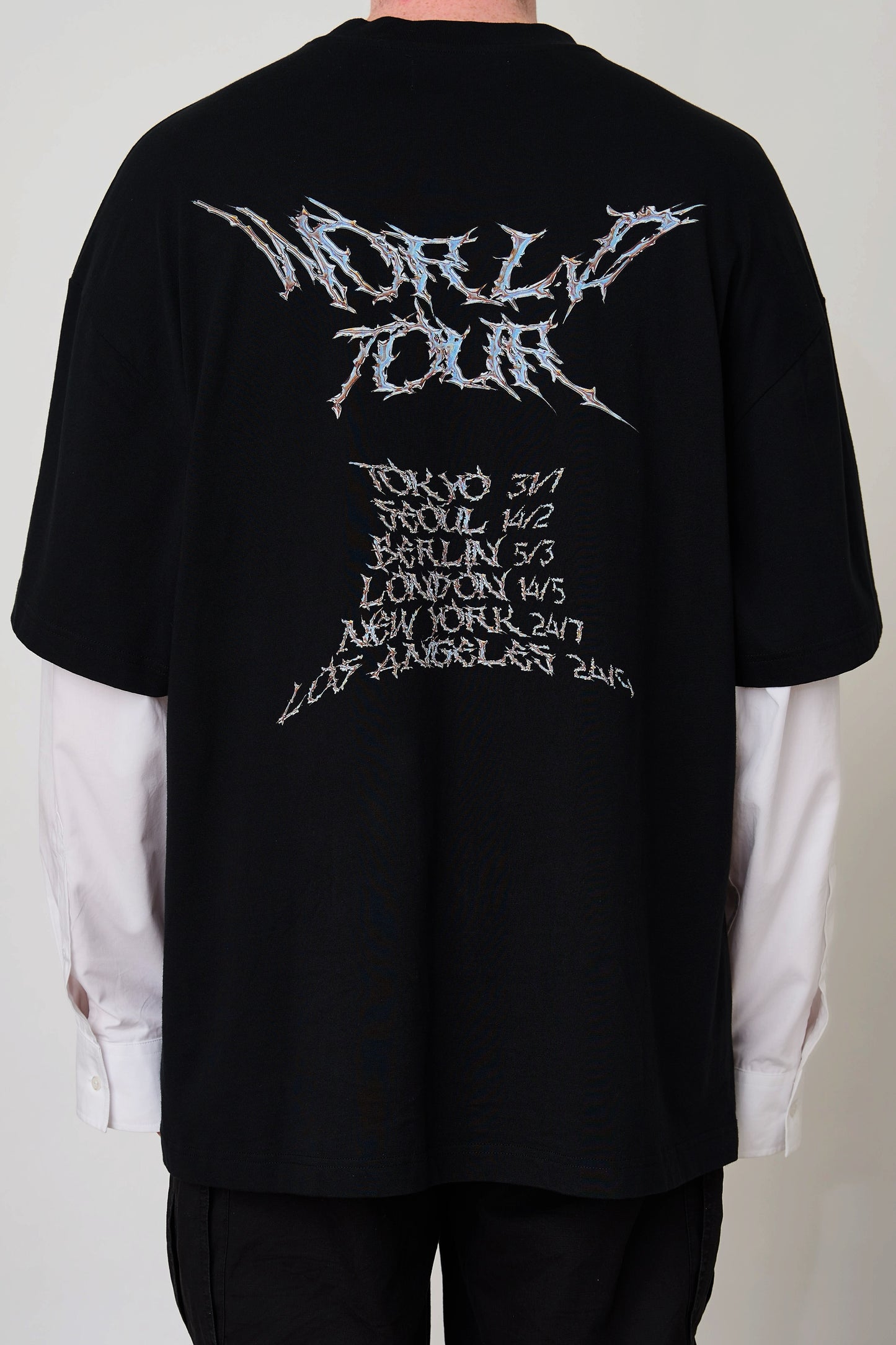 WORLD TOUR OVERSIZED T-SHIRT W/ SHIRT SLEEVES